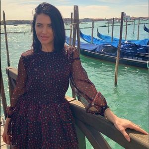 Meet your Posher, Nicoleta